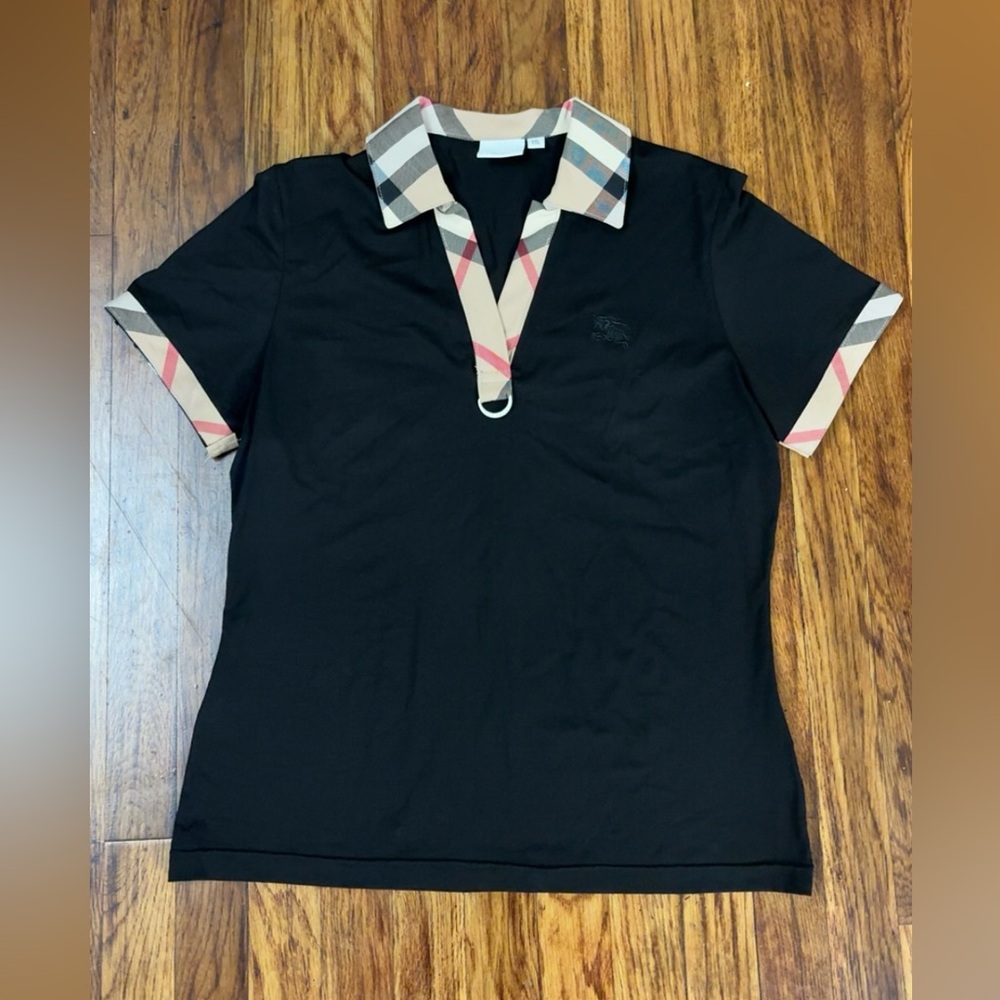 Burberry Black Shirt with Checkered Collar